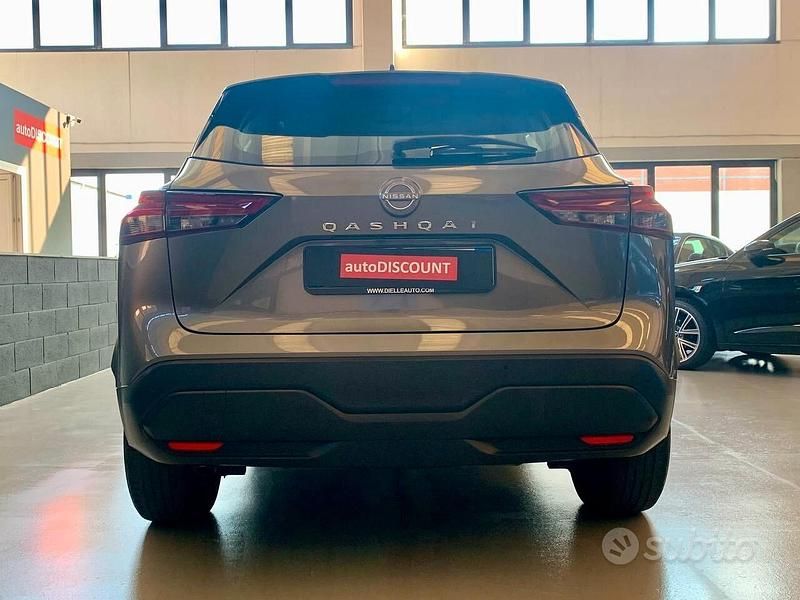 Usata Nissan Qashqai 140 CV (102 kW) 2022 Grigio SUV