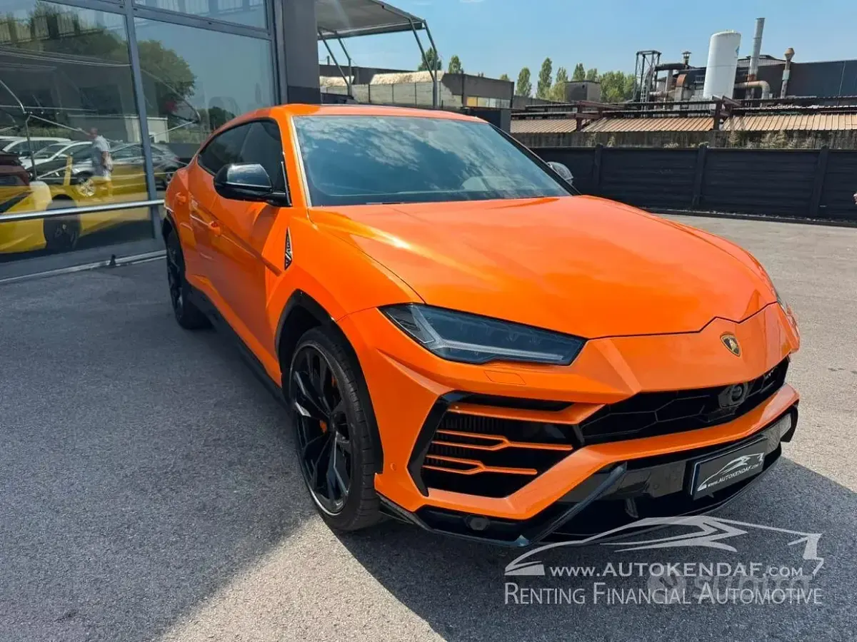 Usata Lamborghini Urus 650 CV (478 kW) 2021 Giallo SUV