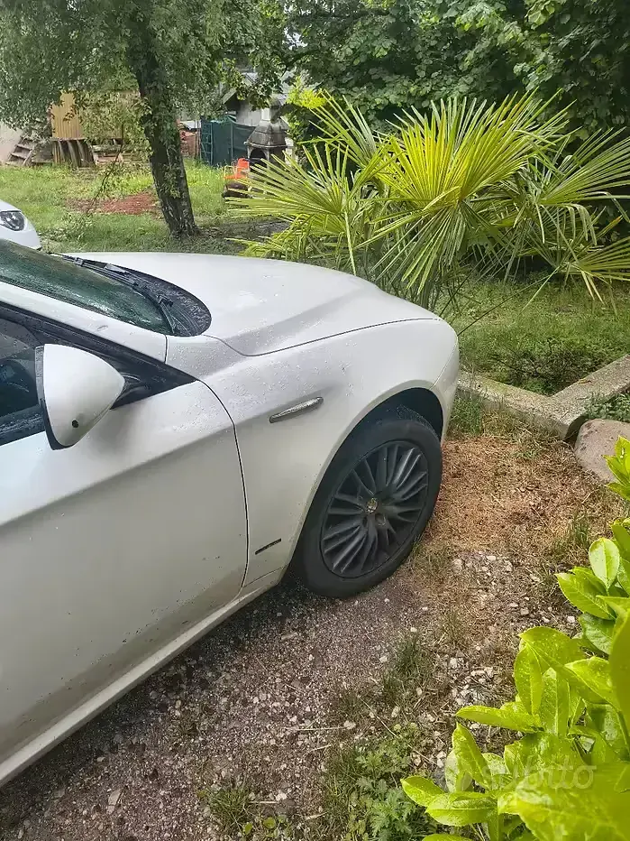 Usata Alfa Romeo 159 170 CV (125 kW) 2011 Bianco Station wagon