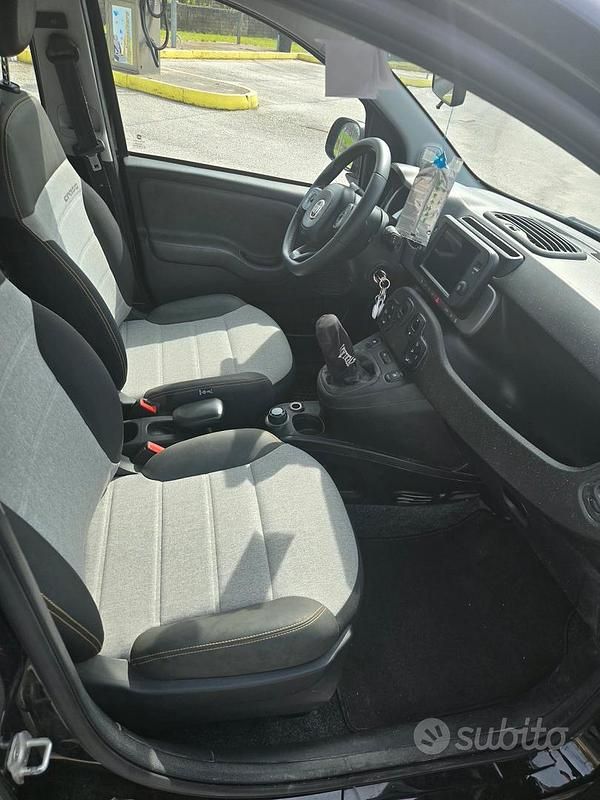 Usata Fiat Panda Cross Cross 85 CV (62 kW) 2021 Nero Utilitaria
