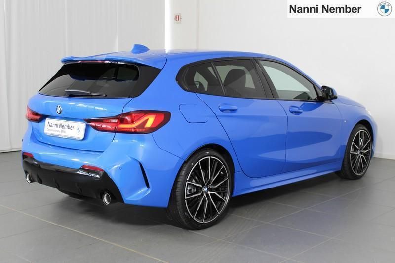Usata BMW 118 M Sport 149 CV (109 kW) 2022 Blu Utilitaria