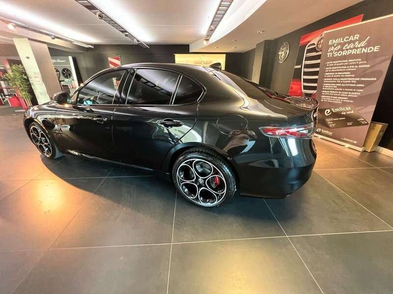 Usata Alfa Romeo Giulia Veloce 211 CV (155 kW) 2023 Nero Berlina