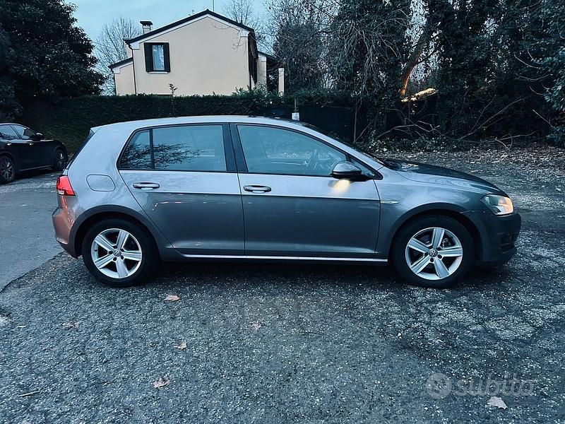 Usata VW Golf VII 110 CV (80 kW) 2015 Grigio Berlina