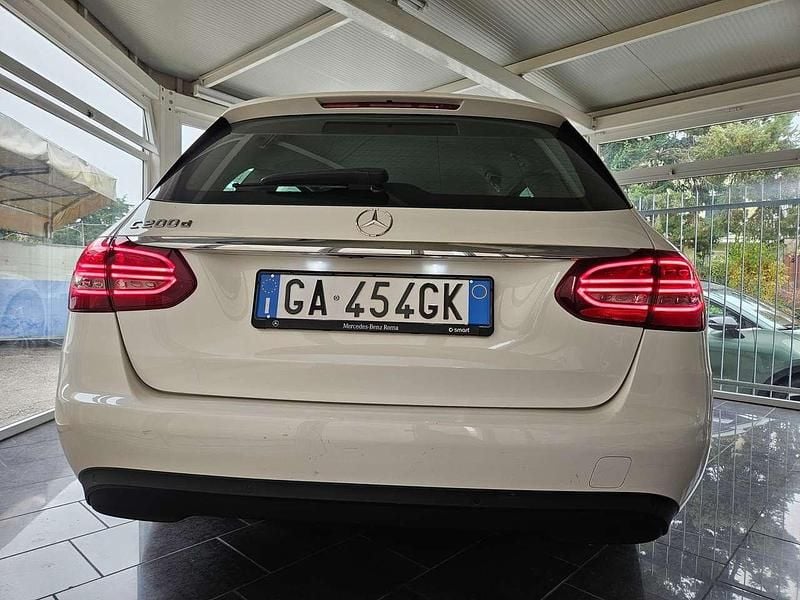 Usata Mercedes C200 Business 160 CV (117 kW) 2020 Bianco Station wagon