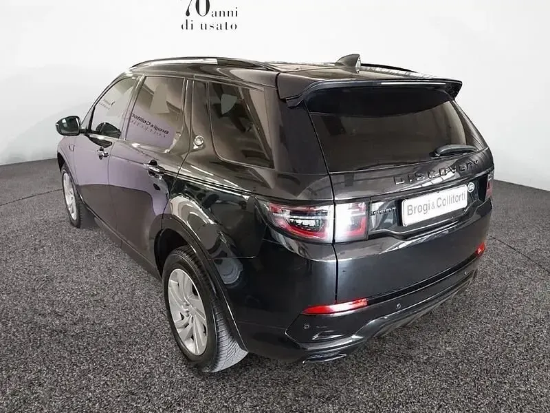 Usata Land Rover Discovery Sport R-Dynamic 163 CV (119 kW) 2022 Nero SUV