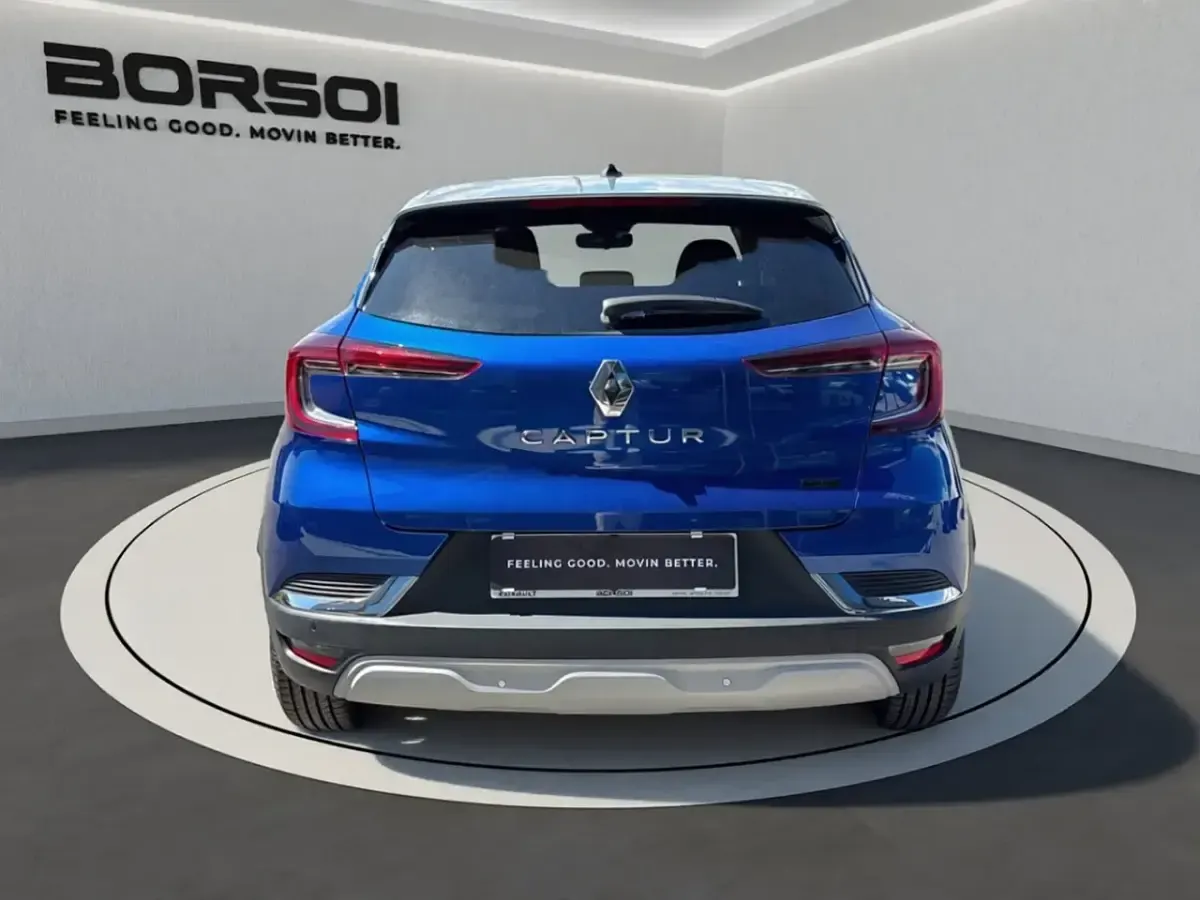 Usata Renault Captur Techno 94 CV (69 kW) 2022 Bic. blu marine/tetto grigio SUV