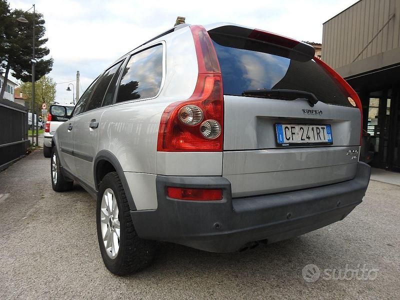Usata Volvo XC90 163 CV (119 kW) 2003 Bianco SUV