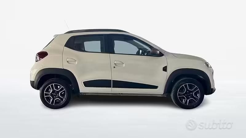 Usata Dacia Spring Extreme 47 kW (65 CV) 2023 Bianco Utilitaria