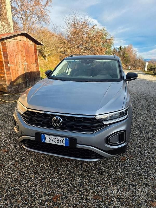 Usata VW T-Roc Sport 150 CV (110 kW) 2023 Grigio SUV
