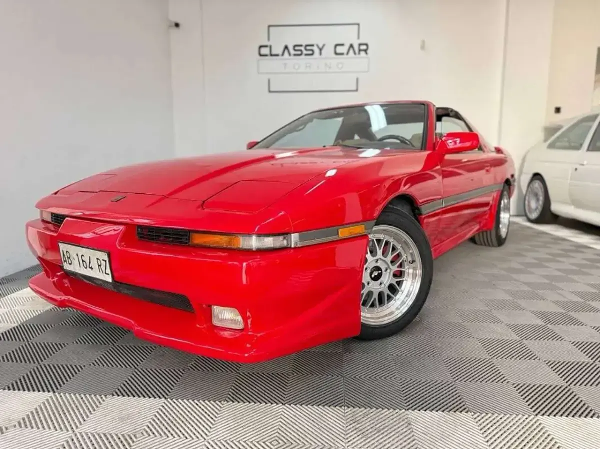 Usata Toyota Supra 235 CV (172 kW) 1989 Super red Coupé