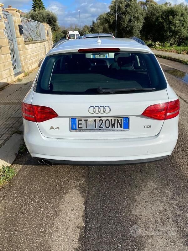 Usata Audi A4 150 CV (110 kW) 2013 Bianco Station wagon