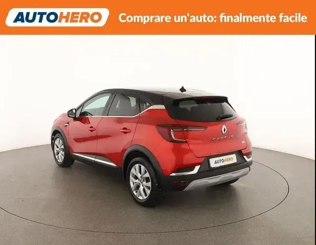 Usata Renault Captur Intens 145 CV (106 kW) 2021 Rosso SUV