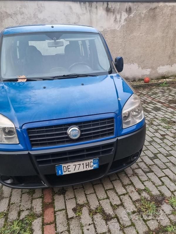 Blu Usata 2006 Fiat Doblò Monovolume | 1500 € (Ottimo prezzo) - Immagine 1/3