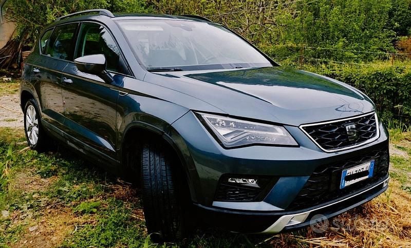 Usata Seat Ateca 115 CV (84 kW) 2019 Grigio SUV