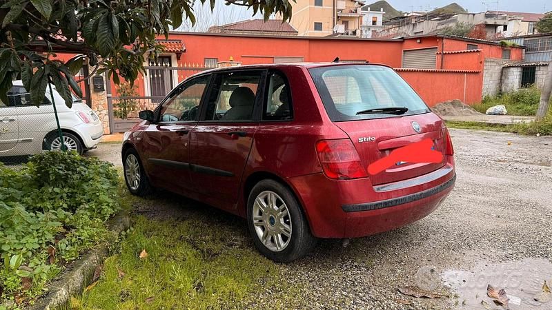 Usata Fiat Stilo 2005 Rosso Berlina