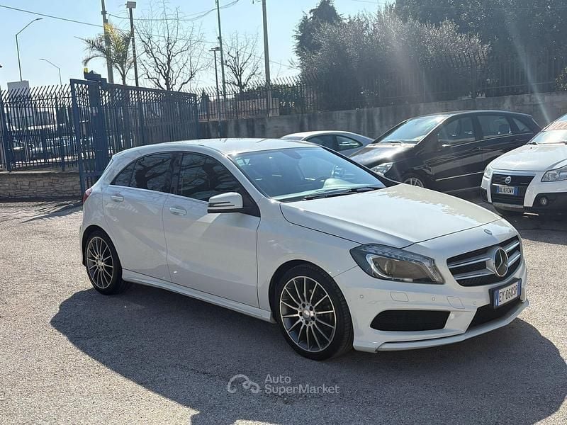 Usata Mercedes A180 Edition 109 CV (80 kW) 2015 Bianco Berlina
