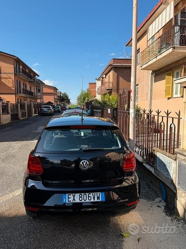 Usata VW Polo 75 CV (55 kW) 2015 Nero Berlina