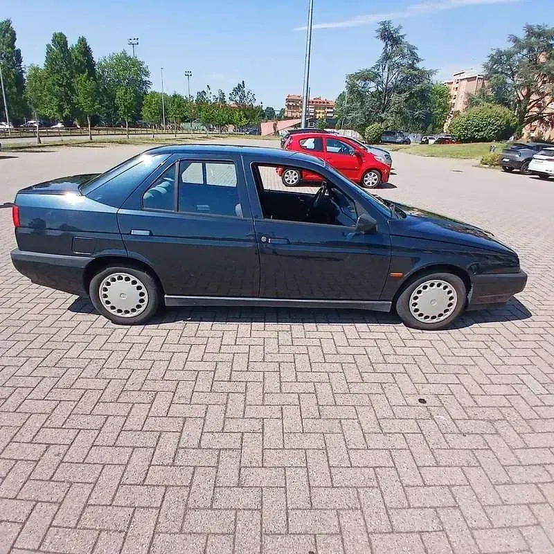 Usata Alfa Romeo 155 113 CV (83 kW) 1994 Berlina