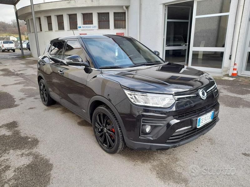 Usata SsangYong Tivoli 136 CV (100 kW) 2021 Nero SUV