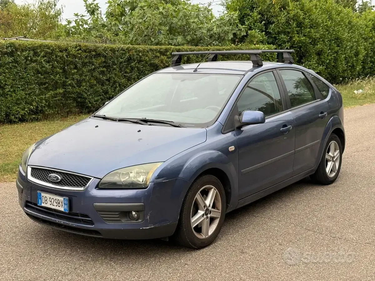 Usata Ford Focus 90 CV (66 kW) 2006 Bluazzurro Berlina