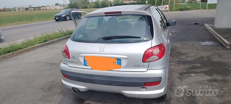 Usata Peugeot 206+ 60 CV (44 kW) 2012 Grigio Utilitaria