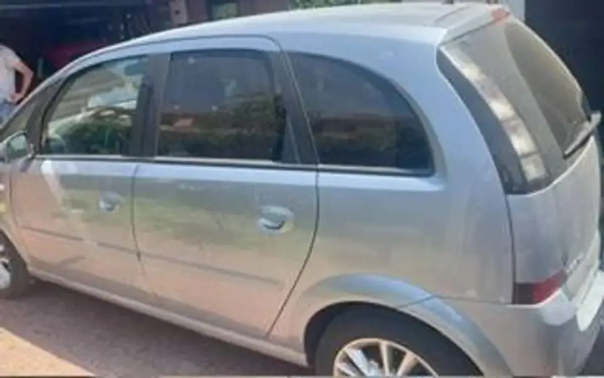Usata Opel Meriva Enjoy 90 CV (66 kW) 2006 Grigio Monovolume