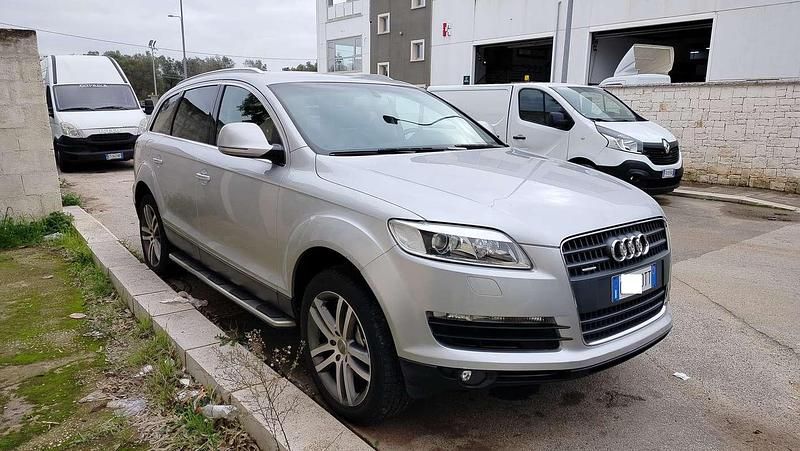Usata Audi Q7 Ambiente 232 CV (170 kW) 2006 Argento SUV