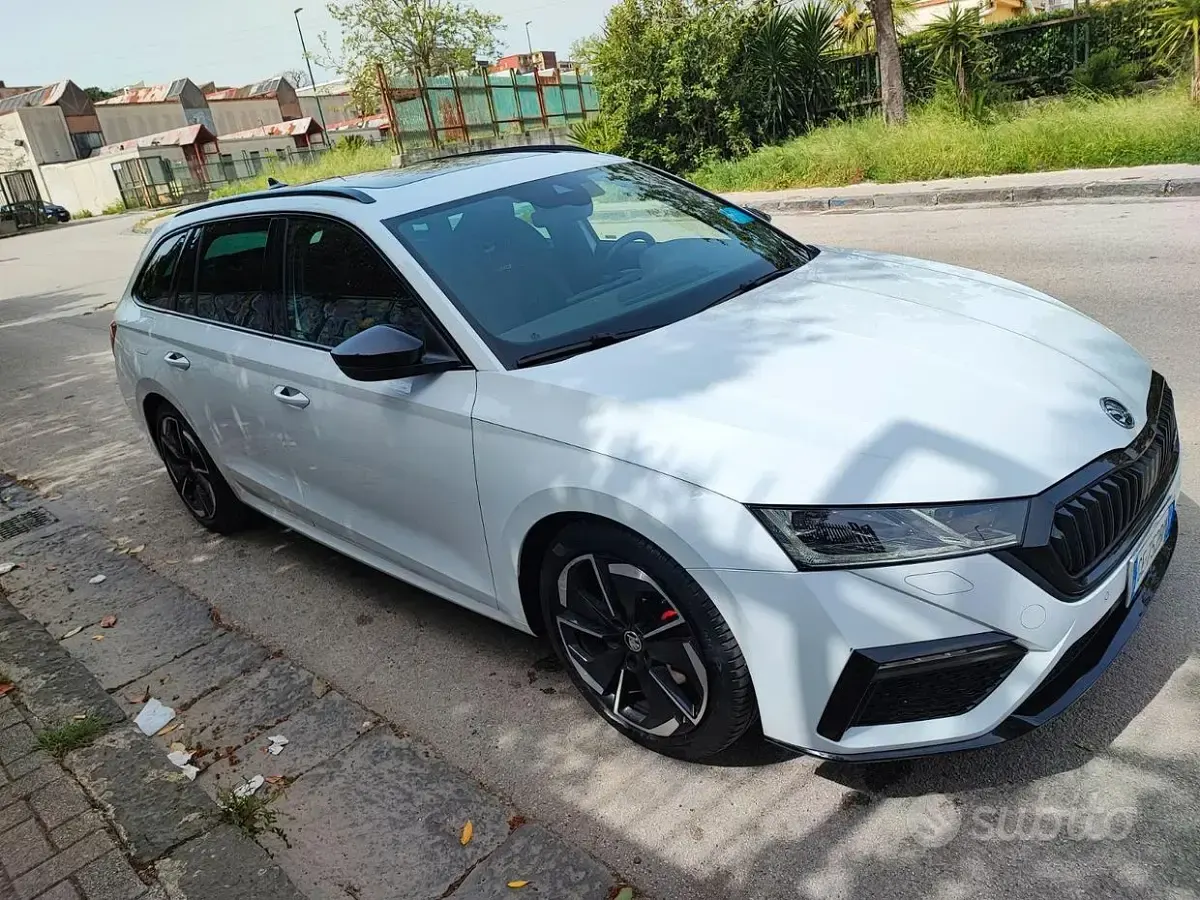 Usata Skoda Octavia RS 200 CV (147 kW) 2021 Bianco Station wagon