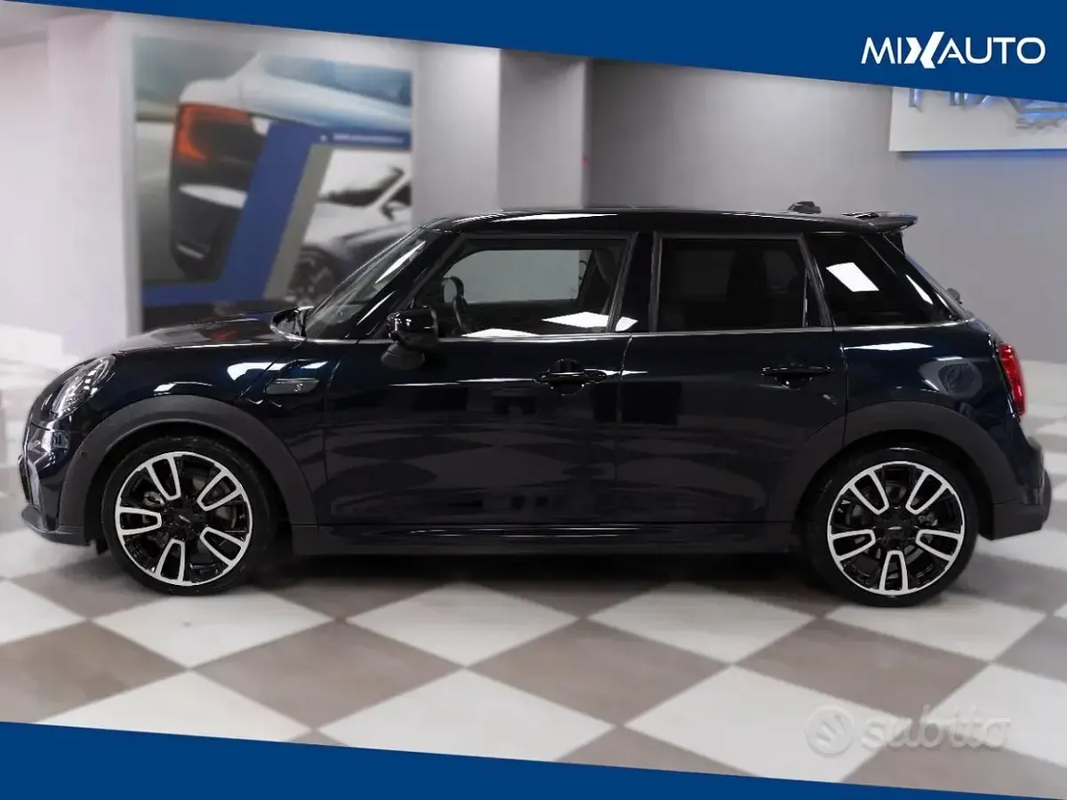 Usata Mini John Cooper Works 178 CV (130 kW) 2022 Nero Utilitaria