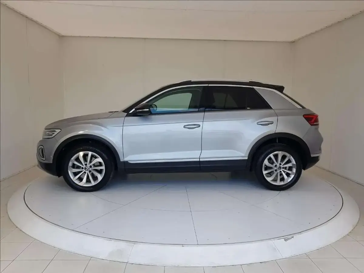 Usata VW T-Roc Style 150 CV (110 kW) 2022 Argento metallizzato SUV