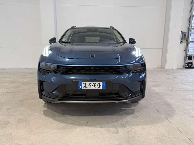 Usata Lynk & Co 01 179 CV (131 kW) 2022 Blu metallizzato SUV