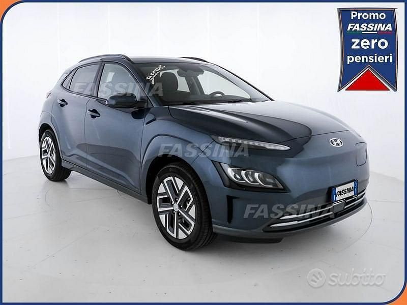 Usata Hyundai Kona 100 kW (136 CV) 2023 Blu SUV