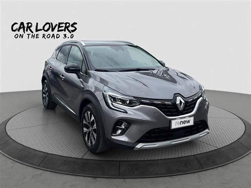 Usata Renault Captur Techno 91 CV (66 kW) 2024 Grigio scuro SUV
