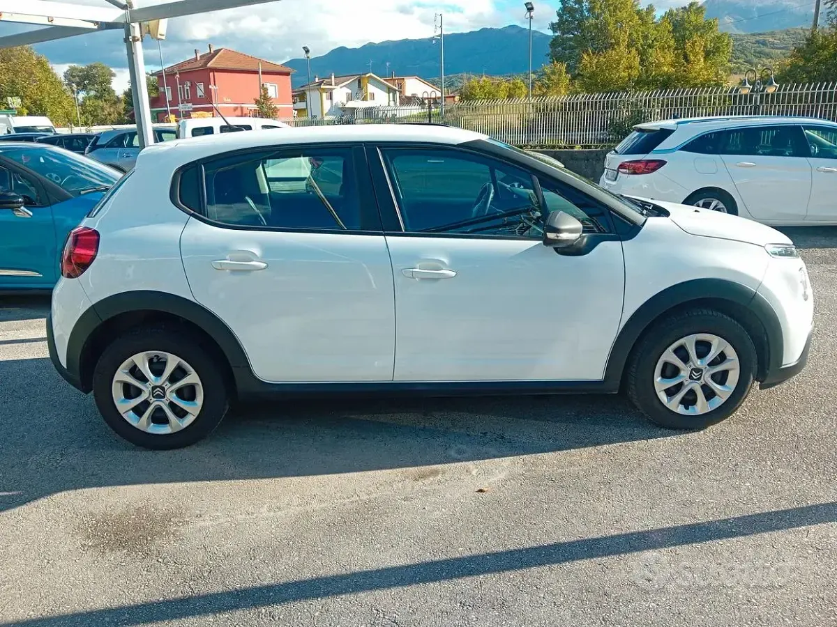 Usata Citroën C3 Feel 102 CV (75 kW) 2021 Bianco Utilitaria