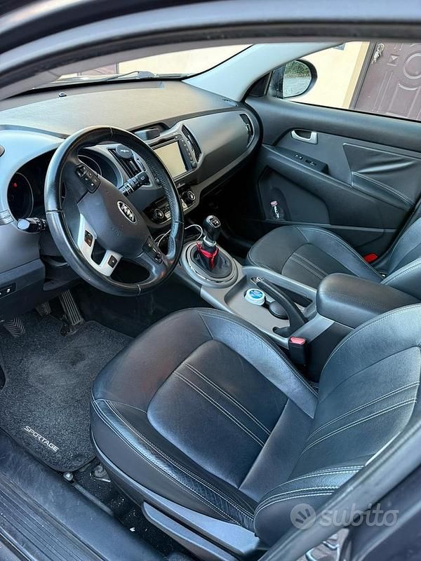 Usata Kia Sportage 116 CV (85 kW) 2016 Grigio SUV