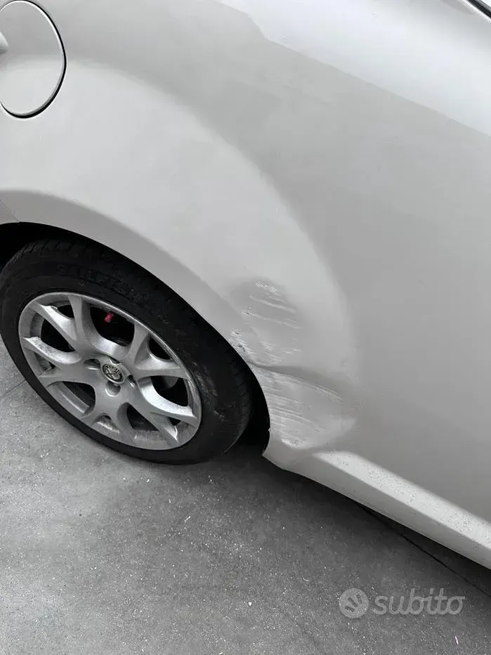 Usata Alfa Romeo MiTo 70 CV (51 kW) 2012 Bianco Utilitaria