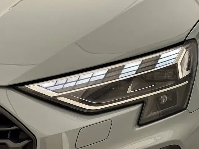 Usata Audi A3 Comfort 150 CV (110 kW) 2025 Grigio freccia perla