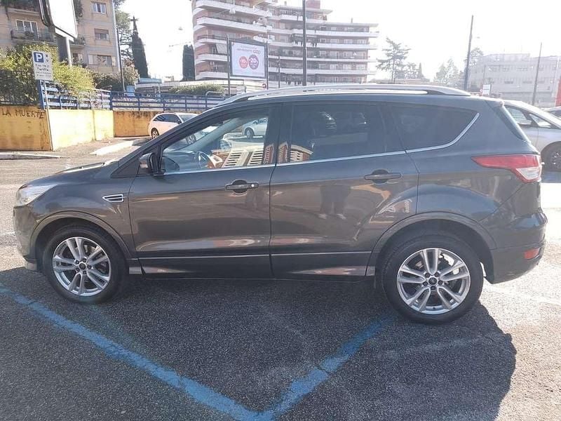 Usata Ford Kuga Individual 179 CV (131 kW) 2016 SUV