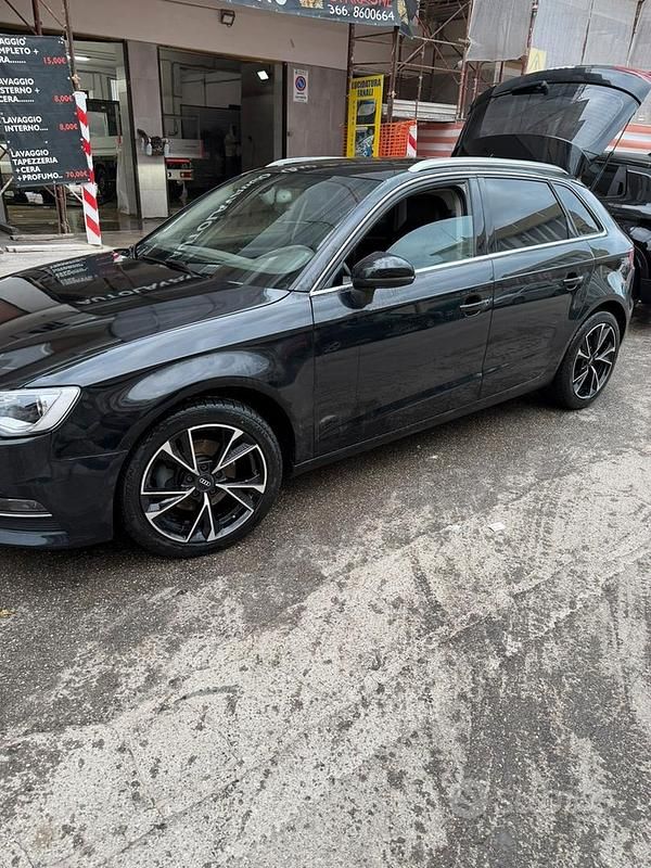Usata Audi A3 102 CV (75 kW) 2016 Nero Utilitaria