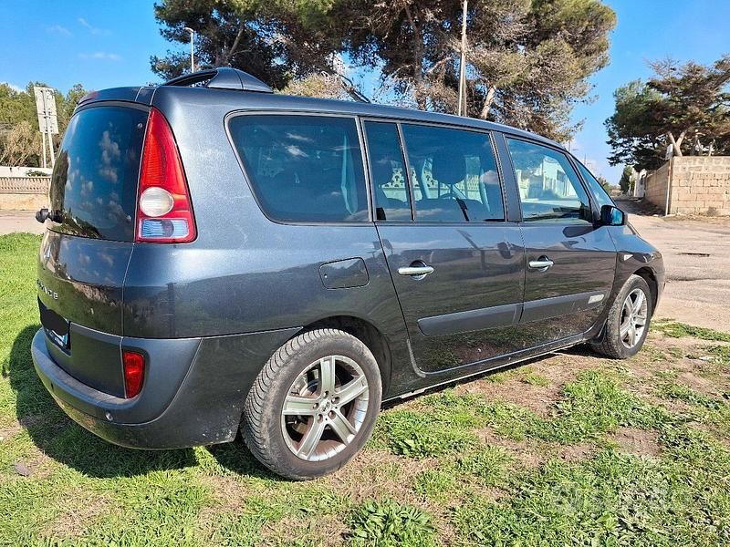 Usata Renault Grand Espace 170 CV (125 kW) 2005 Grigio Monovolume