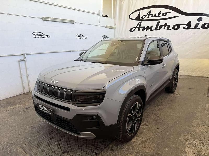 Grigio Nuova 2025 Jeep Avenger Summit SUV | 28.990 € (Buon prezzo) - Immagine 1/4