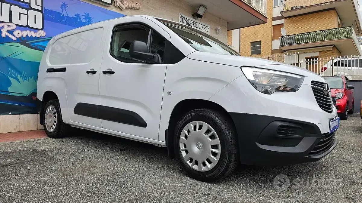 Usata Opel Combo S 131 CV (96 kW) 2022 Bianco Monovolume