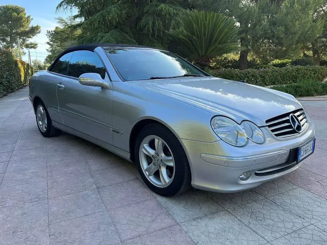 Usata Mercedes CLK200 Avantgarde 163 CV (119 kW) 2003 Argento Cabrio