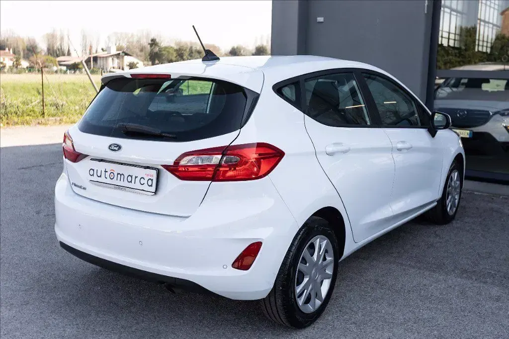 Usata Ford Fiesta S 75 CV (55 kW) 2021 Bianco Utilitaria