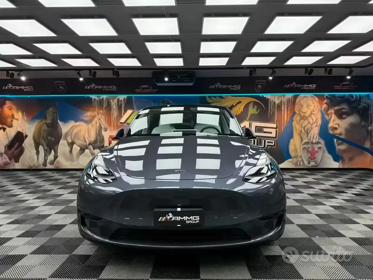 Gebraucht Tesla Model Y RWD 338 kW (460 PS) 2023 Grau SUV