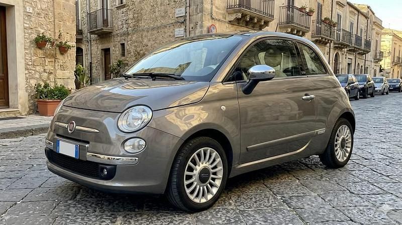 Usata Fiat 500 Lounge 69 CV (50 kW) 2012 Grigio Utilitaria