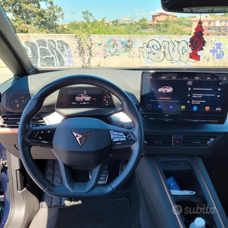 Usata Cupra Born 69 kW (95 CV) 2022 Blu Utilitaria