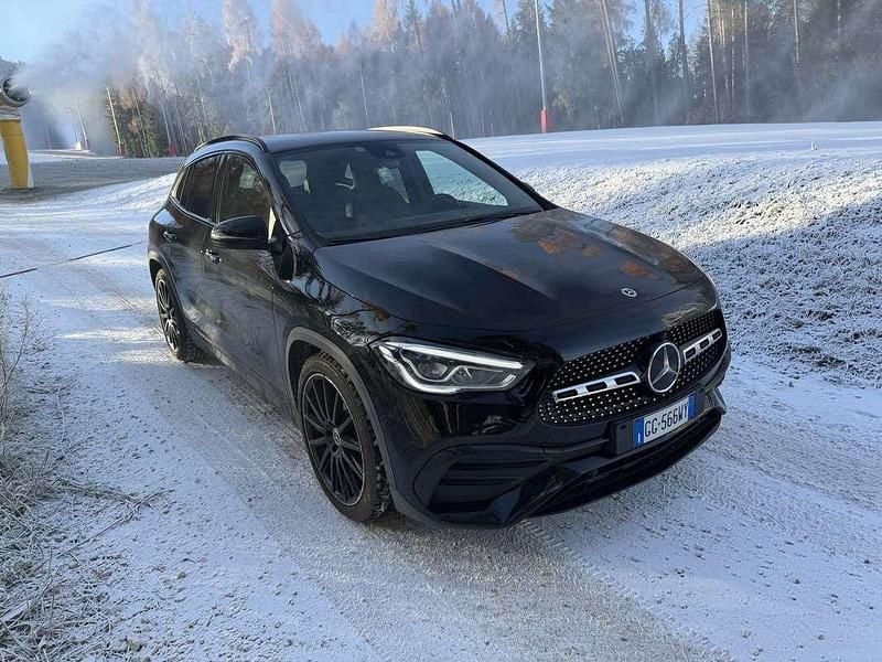 Usata 2020 Mercedes GLA200 SUV | 26.500 € (Ottimo prezzo) - Immagine 1/4
