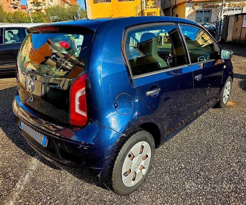 Usata VW up! 59 CV (43 kW) 2014 Blu Utilitaria