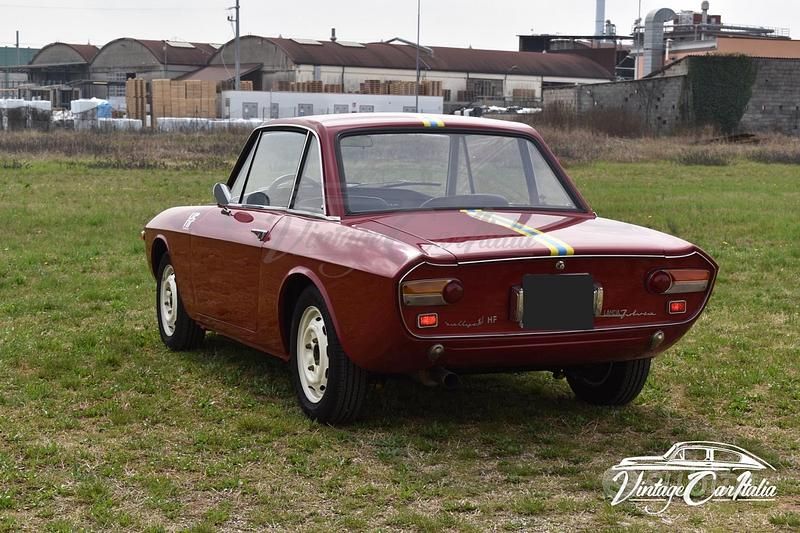 Occasion Lancia Fulvia 101 ch (74 kW) 1960 Rouge Coupé